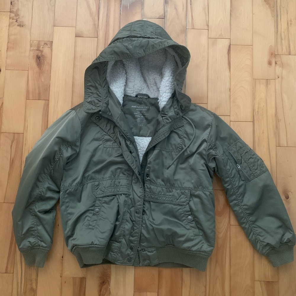 American eagle puffer jacket army green